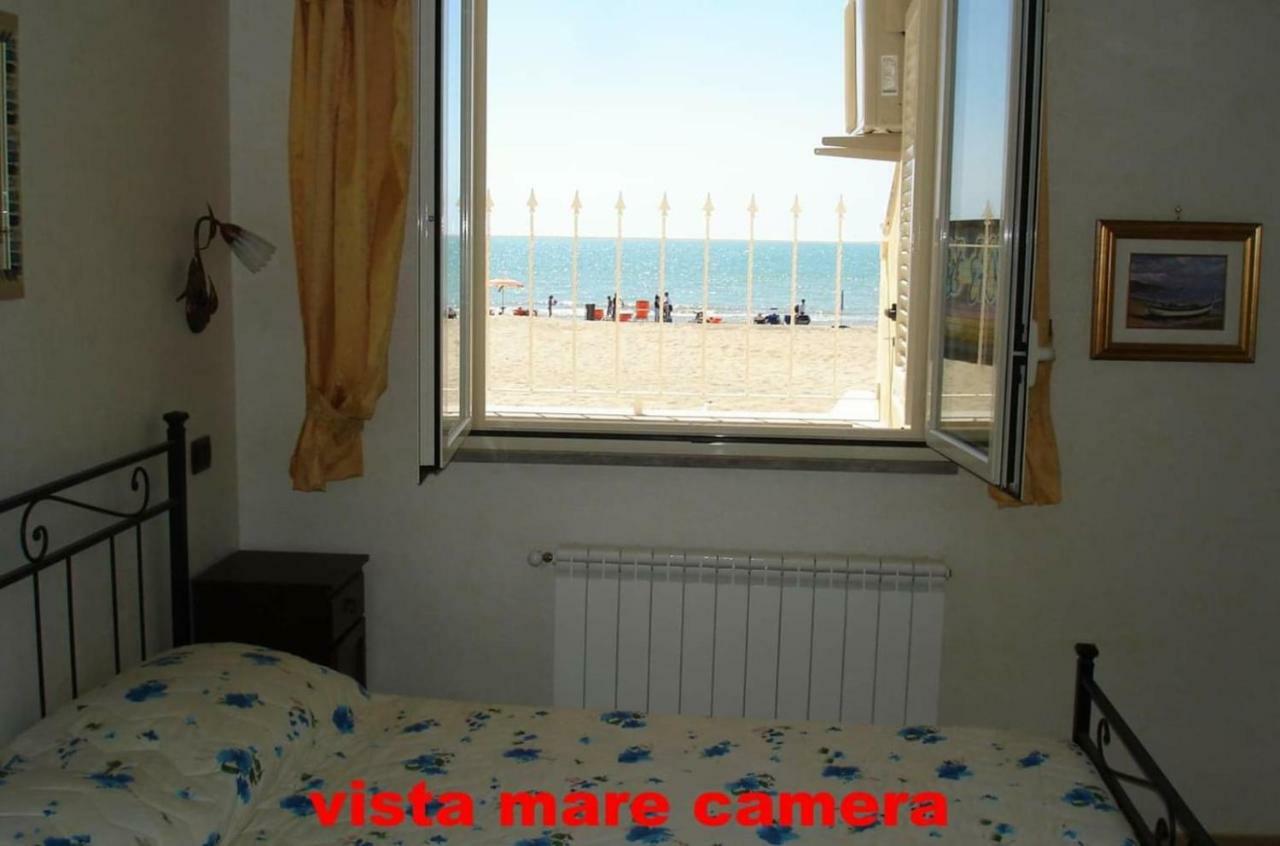 Camere Sul Mare Ardea Extérieur photo